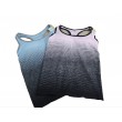Musculosa deportiva con copa